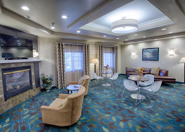 Candlewood Fargo-north Dakota State By Ihg 2* Fargo